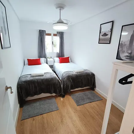Boreal Nuevo Apartamento ビルバオ