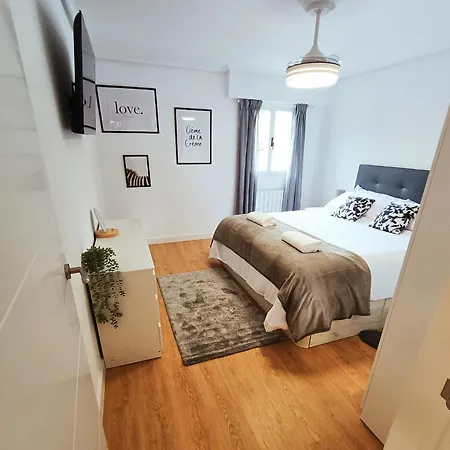 Boreal Nuevo Apartamento ビルバオ